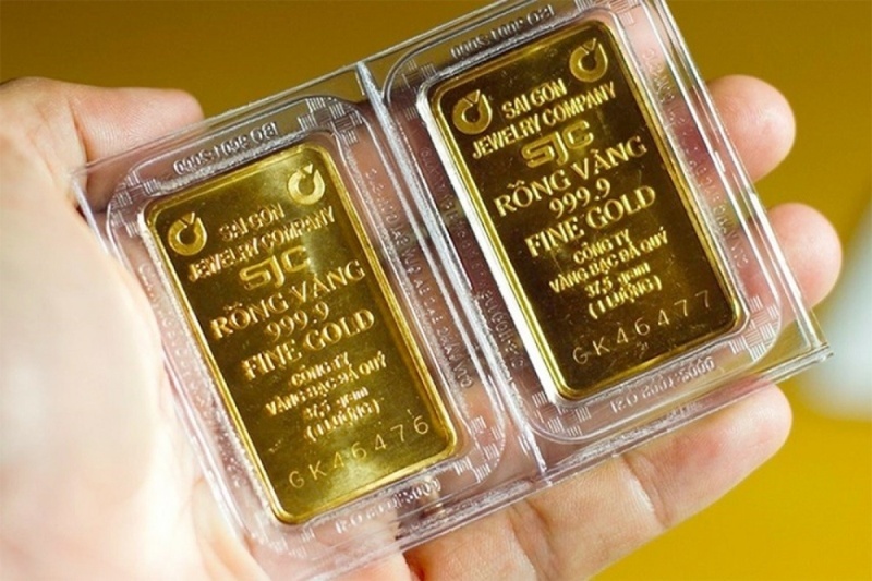 Diễn biến giá vàng ngày 1/8/2026 khi vàng miếng SJC giảm còn 137,9–141,9 triệu đồng mỗi lượng
